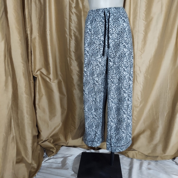 Anne Klein Other - SOLD🚫🚫🚫Anne Klein gray sleep pants